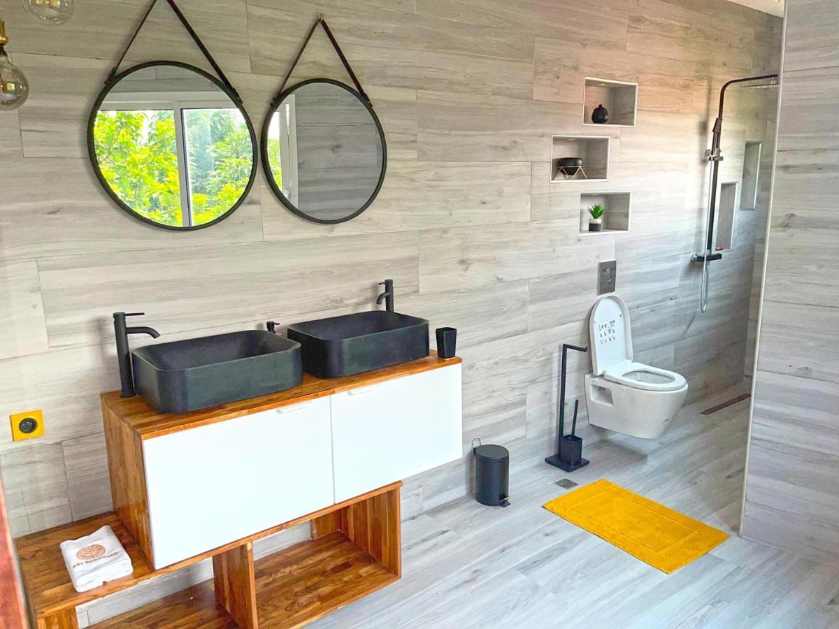Art Residence Porto-Novo Luaran gambar